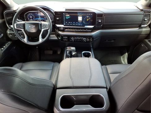 Used 2023 Chevrolet Silverado 1500 LT Trail Boss w/ LT Trail Boss Premium Package AWD/4WD image 20