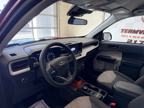 Used 2022 Ford Maverick XLT image 12