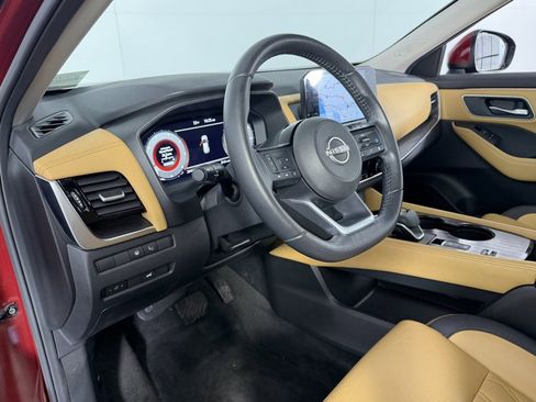 Used 2023 Nissan Rogue Platinum w/ Platinum Premium Package image 21