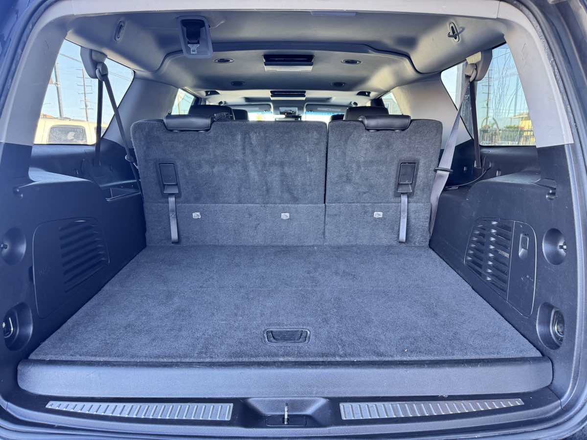 Used 2015 Chevrolet Suburban LT AWD/4WD image 24