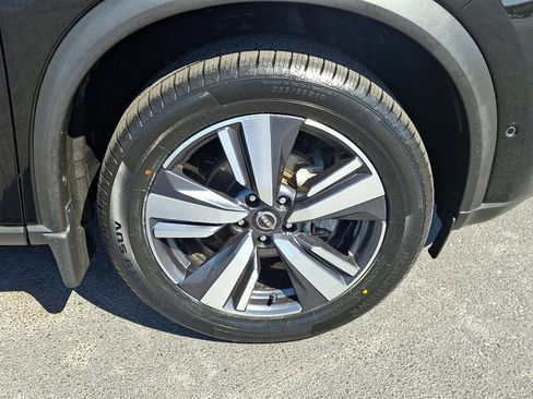 Certified 2023 Nissan Rogue SL w/ SL Premium Package AWD/4WD image 8