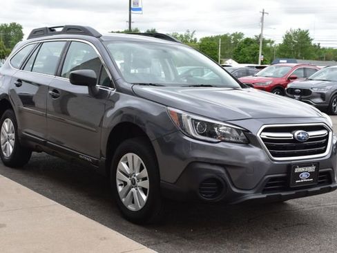 Used 2018 Subaru Outback 2.5i AWD/4WD image 10