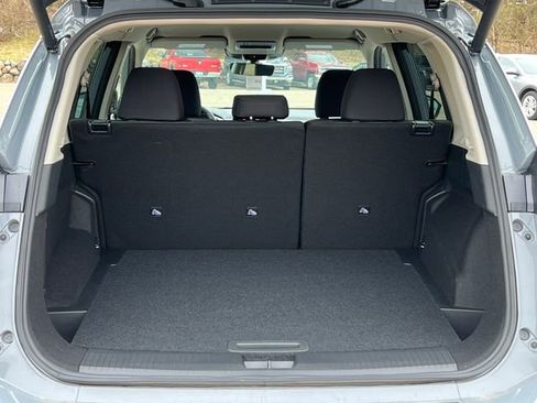 New 2026 Nissan Rogue SV w/ Cold Weather Package AWD/4WD image 32