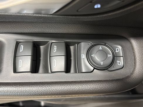 Used 2022 GMC Terrain AT4 w/ Infotainment Package II AWD/4WD image 16