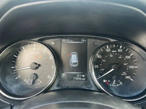 Used 2017 Nissan Rogue S FWD image 13