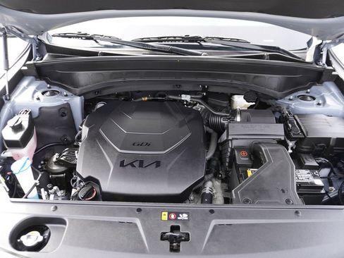 Used 2023 Kia Telluride LX FWD image 33