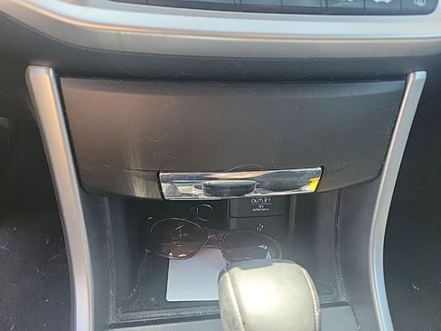 Used 2014 Honda Accord Sport image 16