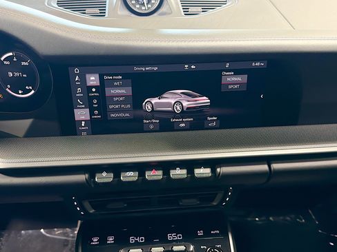 Certified 2020 Porsche 911 Carrera 4S image 27