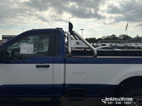 New 2026 Ford F250 XLT w/ FX4 Off-Road Package AWD/4WD image 7