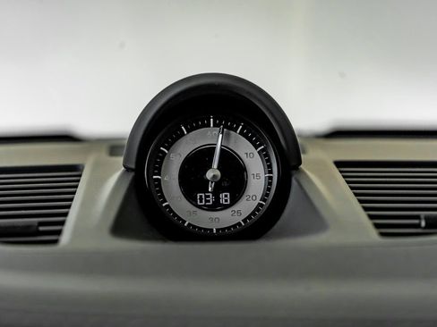 Certified 2024 Porsche 911 Targa 4S image 19