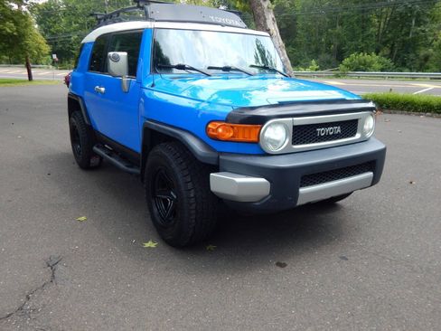 Used 2007 Toyota FJ Cruiser 4WD image 6