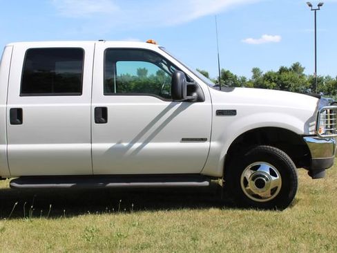 Used 2002 Ford F350 XLT image 9
