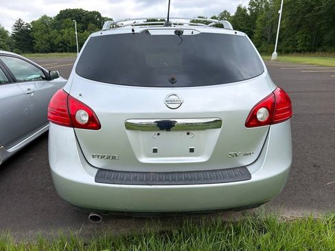 Used 2011 Nissan Rogue SV AWD/4WD image 6