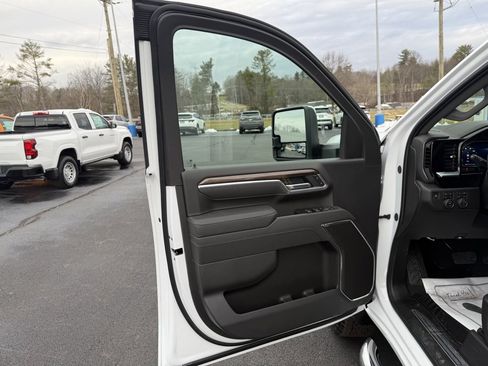 New 2026 Chevrolet Silverado 2500 LT w/ Z71 Chrome Sport Edition image 19