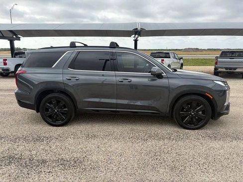 Used 2025 Hyundai Palisade XRT FWD image 4