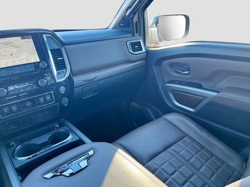 Used 2024 Nissan Titan Platinum Reserve w/ Moonroof Package AWD/4WD image 24