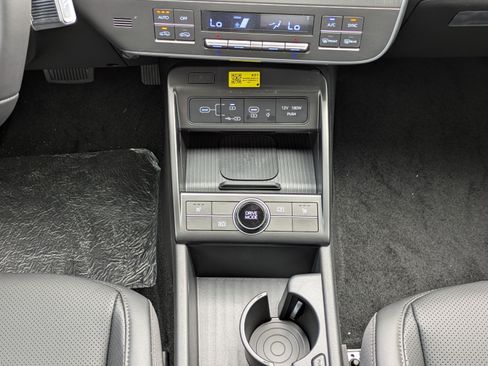 New 2026 Hyundai Kona SEL Premium FWD image 19