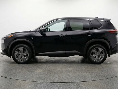 Used 2025 Nissan Rogue SV FWD image 5