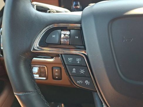 Used 2023 Lincoln Navigator L Reserve AWD/4WD image 22