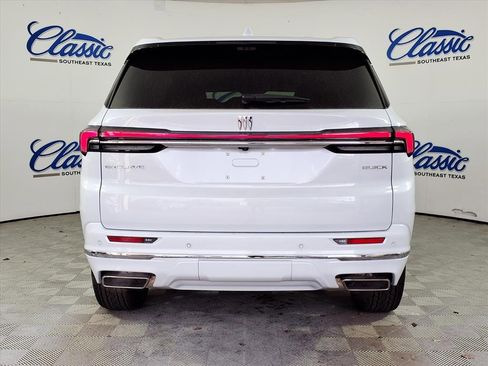 New 2026 Buick Enclave Avenir image 4