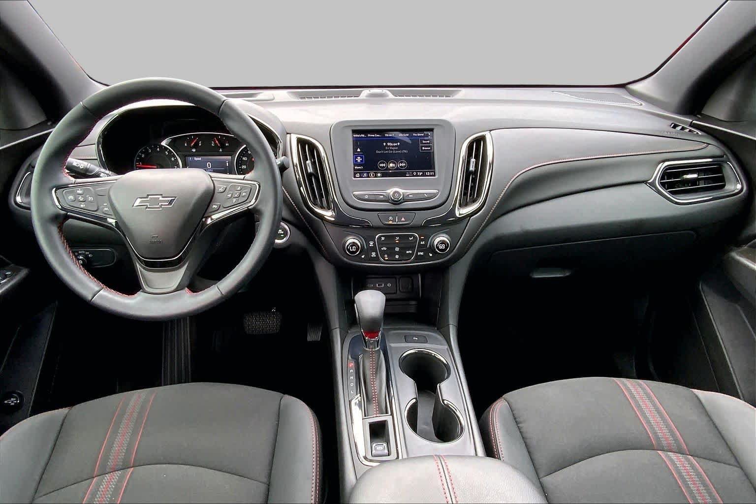 Used 2024 Chevrolet Equinox RS FWD image 16