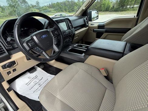 Used 2018 Ford F150 XLT w/ Equipment Group 302A Luxury image 10