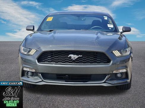 Used 2017 Ford Mustang Coupe w/ Equipment Group 051A RWD image 12