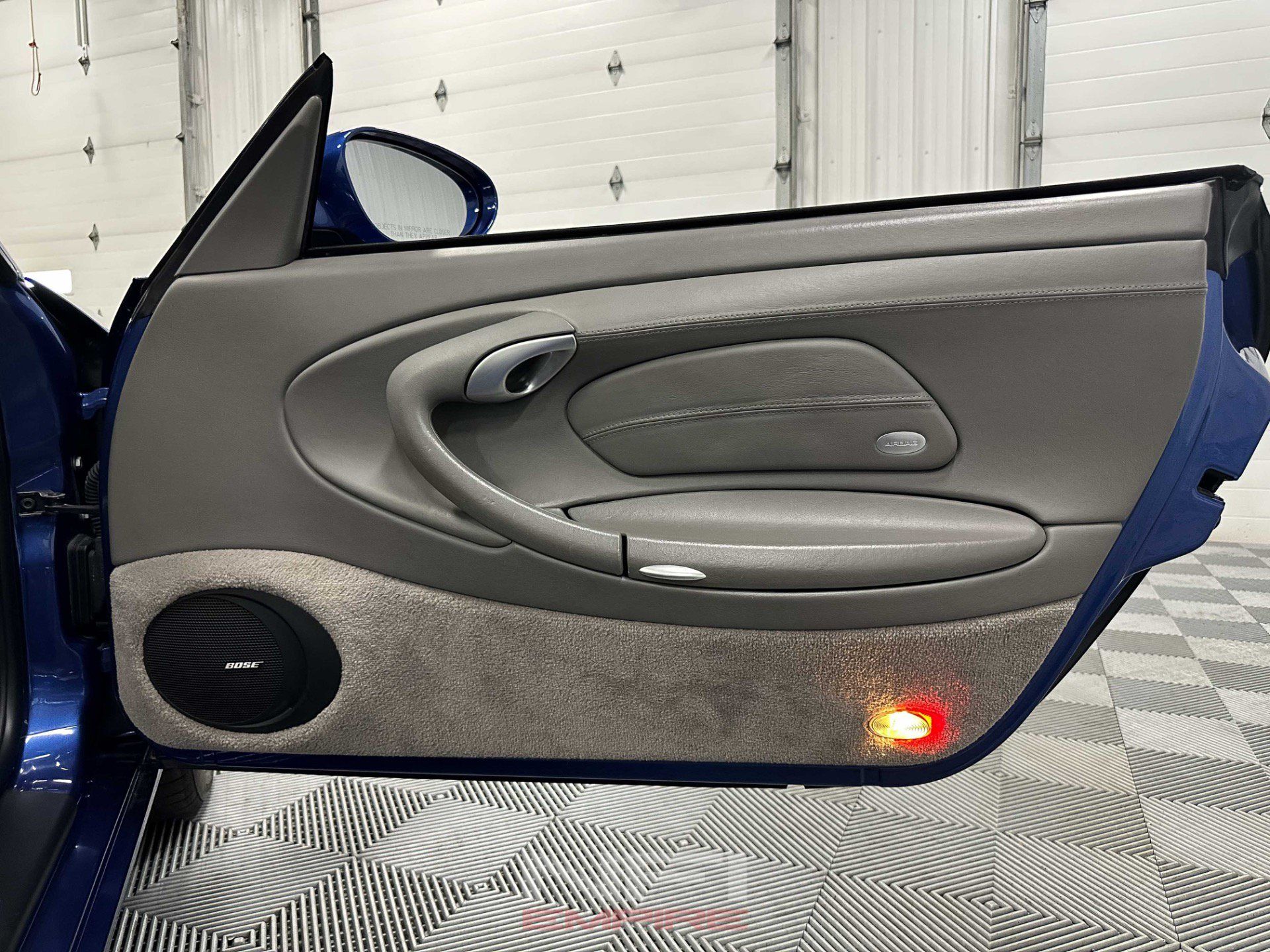 Used 2002 Porsche 911 Cabriolet image 45