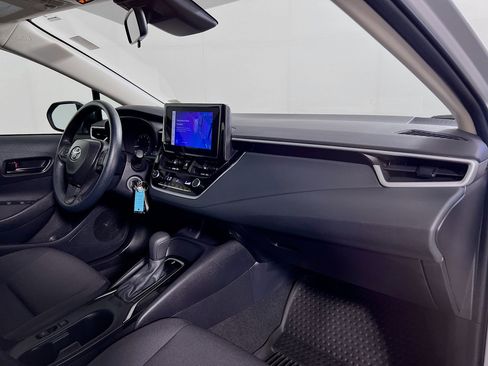 Certified 2025 Toyota Corolla LE FWD image 23