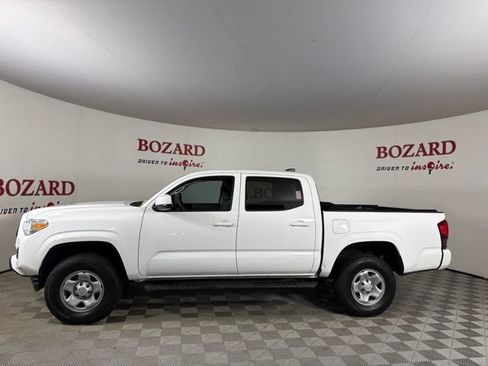 Used 2023 Toyota Tacoma SR AWD/4WD image 5