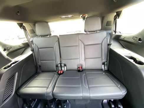 Used 2023 GMC Yukon Denali image 25