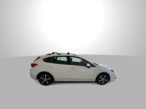 Used 2023 Subaru Impreza 2.0i Premium AWD/4WD image 9