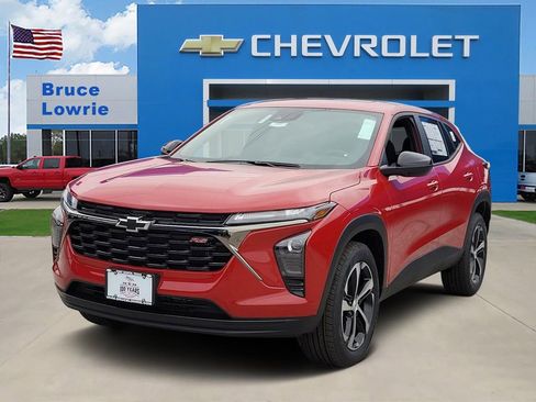 New 2026 Chevrolet Trax RS FWD image 1