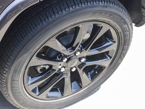 Used 2020 Jeep Grand Cherokee Altitude RWD image 10
