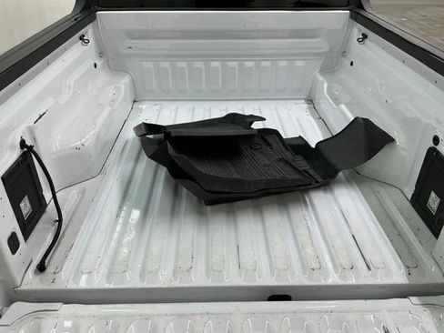 Used 2023 Ford Maverick Lariat FWD image 16