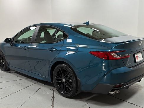 Certified 2025 Toyota Camry SE image 7