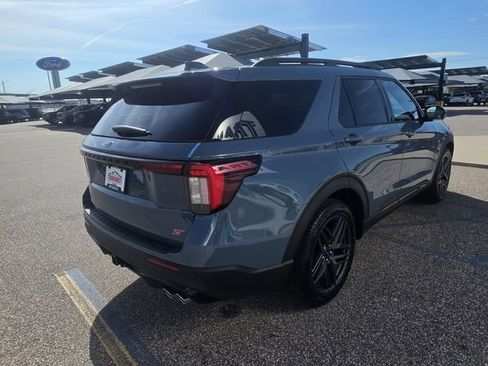New 2026 Ford Explorer ST w/ Sun And Sound Package AWD/4WD image 7