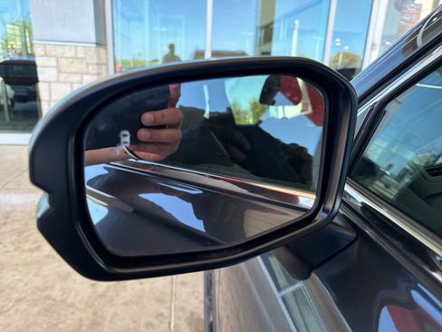 Used 2024 Honda CR-V Sport-L image 11