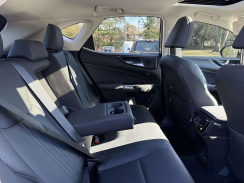 Used 2025 Lexus NX 350 AWD image 16