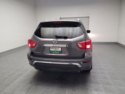 Used 2019 Nissan Pathfinder S FWD image 7