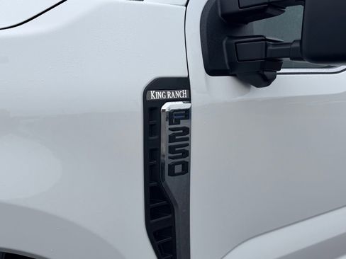 New 2026 Ford F250 King Ranch w/ Chrome Package AWD/4WD image 11