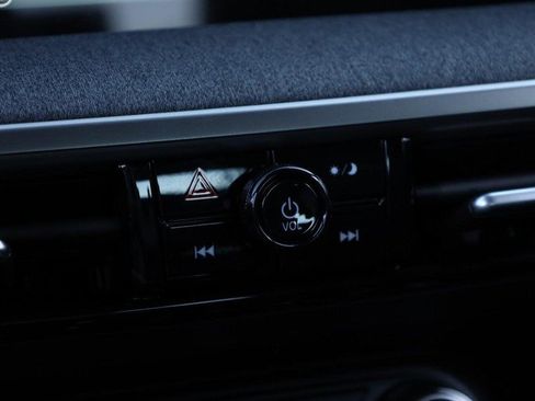 New 2026 Nissan Kicks S image 13