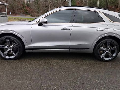 Used 2022 Genesis GV70 3.5T Sport w/ Sport Prestige Package image 15