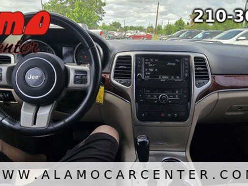 Used 2013 Jeep Grand Cherokee Limited w/ Trailer Tow Group AWD/4WD image 35