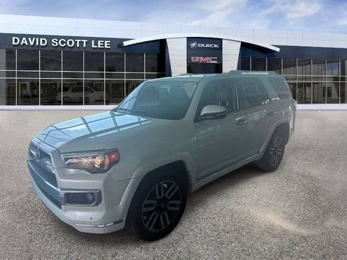 Used 2018 Toyota 4Runner Limited RWD image 6