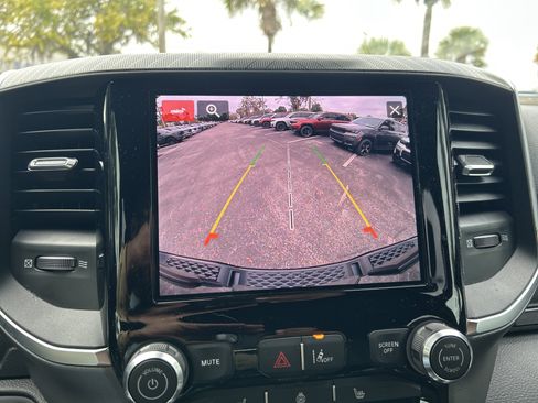 New 2026 RAM 1500 4x4 Crew Cab image 30