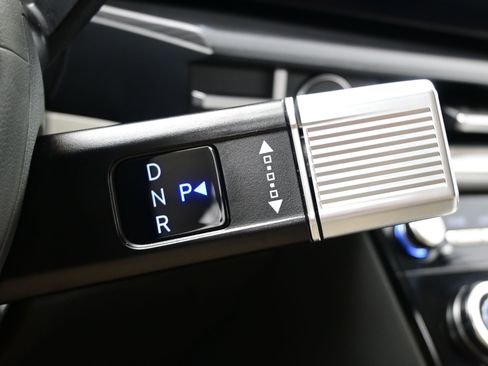 Certified 2026 Hyundai Santa Fe SE image 24