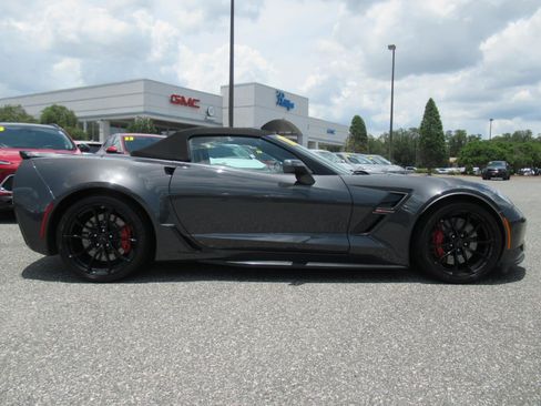 Used 2017 Chevrolet Corvette Grand Sport RWD image 2