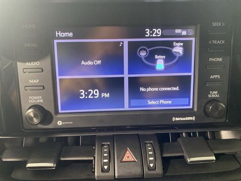 Used 2022 Toyota RAV4 XLE Premium AWD/4WD image 18