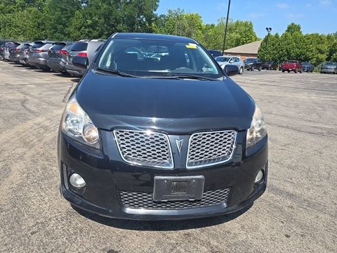 Used 2009 Pontiac Vibe GT FWD image 2